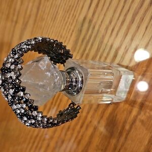 Elegant Black and Silver Rhinestone Embellished Women's Bracelet